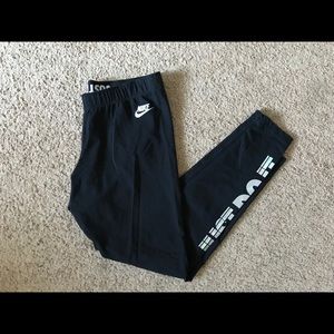 Nike leggings *LOWEST PRICE*